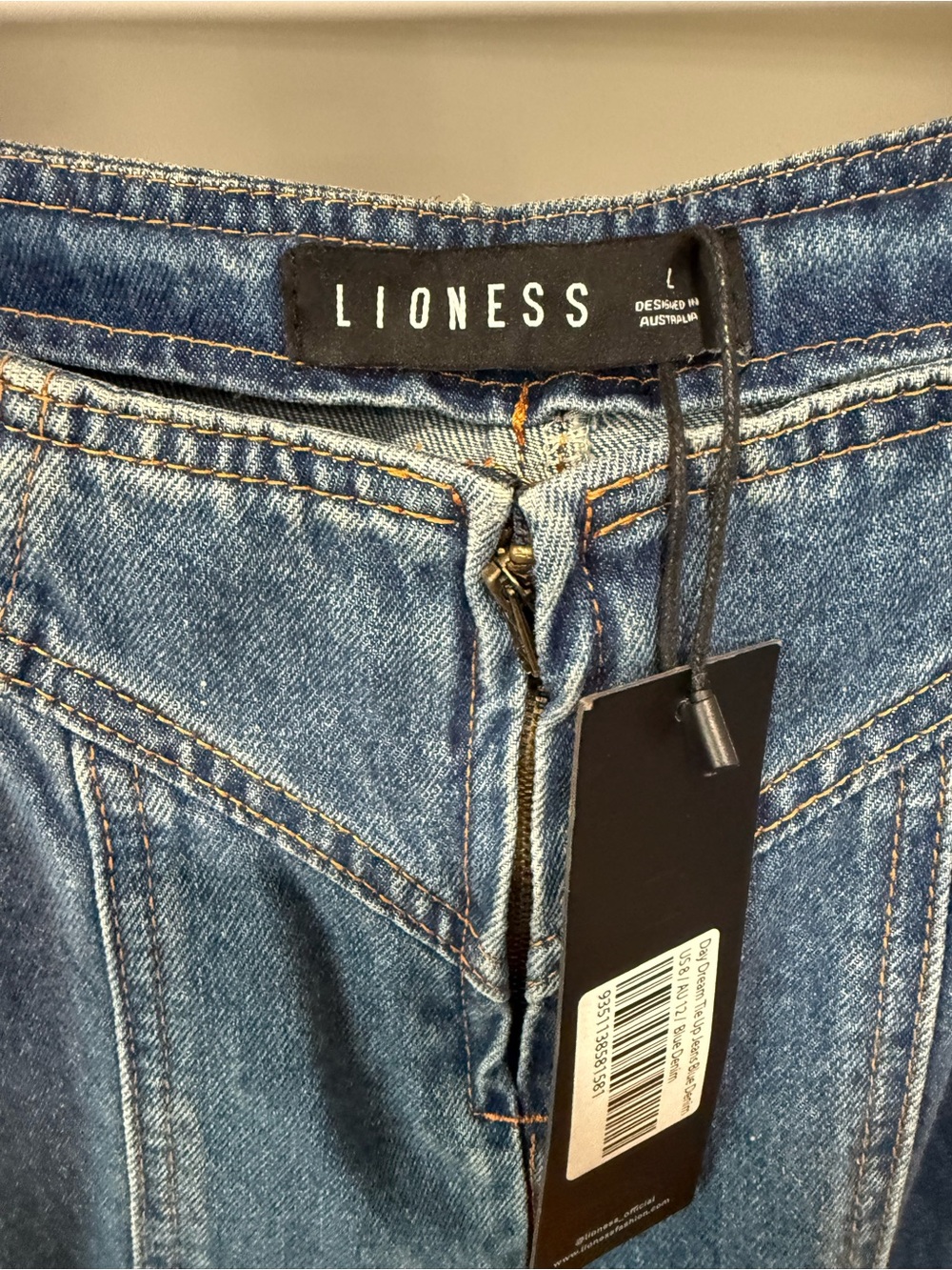Lioness Day Dream Lace-Up Wide Leg Jeans NWT Blue Denim Size AU 12 / US 8 - Picture 6 of 11